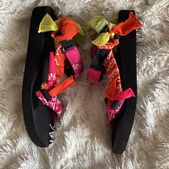 New Arizona Love Trekky Colorblock Bandana Sandals Size US 11/EU 41 Handmade - Picture 5 of 10